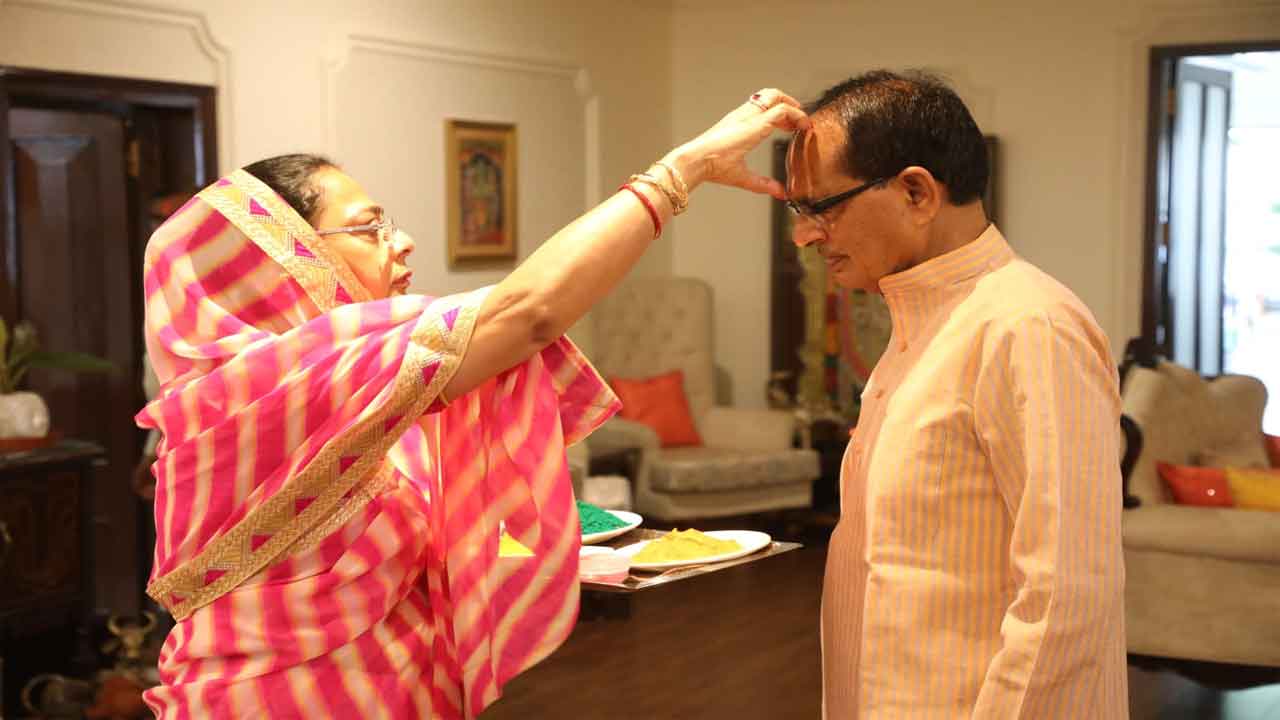 సీఎం శివ‌రాజ్ సింగ్ చౌహాన్ రికార్డు..