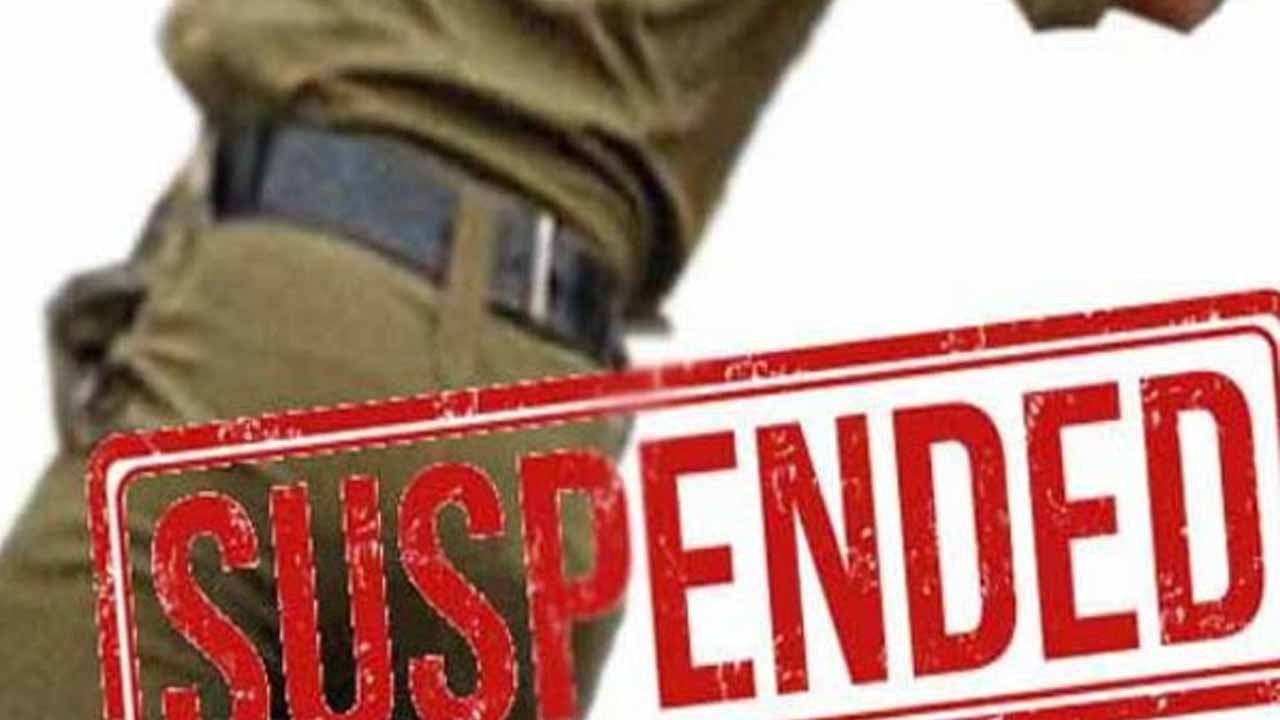 యువకుడు ఆత్మహత్య ఘటనలో ఎస్‌ఐ సస్పెన్షన్‌..