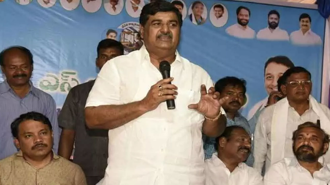 జ‌గ‌న్ మ‌ళ్లీ సీఎం కాక‌పోతే.. రాజ‌కీయాల నుంచే త‌ప్పుకుంటా : ధ‌ర్మాన కృష్ణ‌దాస్ సంచ‌ల‌న ప్ర‌క‌ట‌న