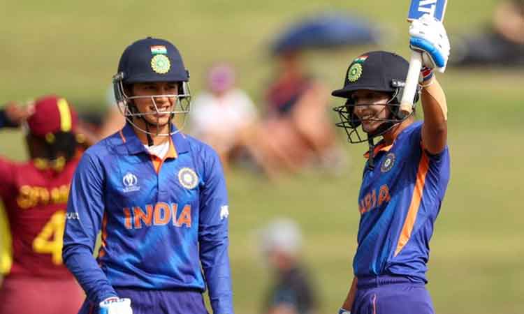 సెంచ‌రీల‌తో చెల‌రేగిన స్మృతి మందాన‌, హ‌ర్మ‌న్‌ప్రీత్‌