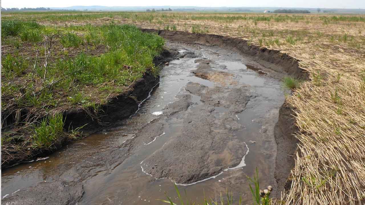 శిలాశైథిల్య పదార్థాన్ని ఏమంటారు?