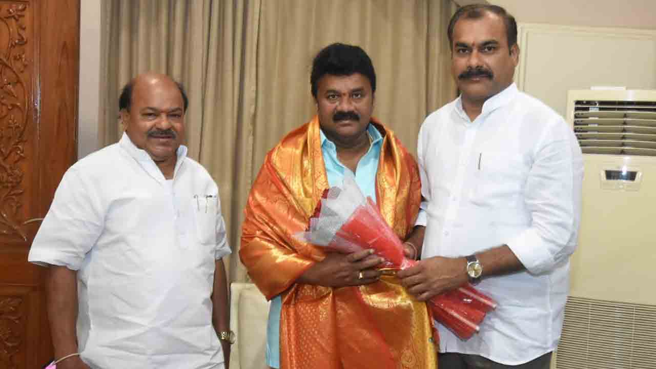 మంత్రి తలసానిని కలిసిన రావుల శ్రీధర్‌రెడ్డి