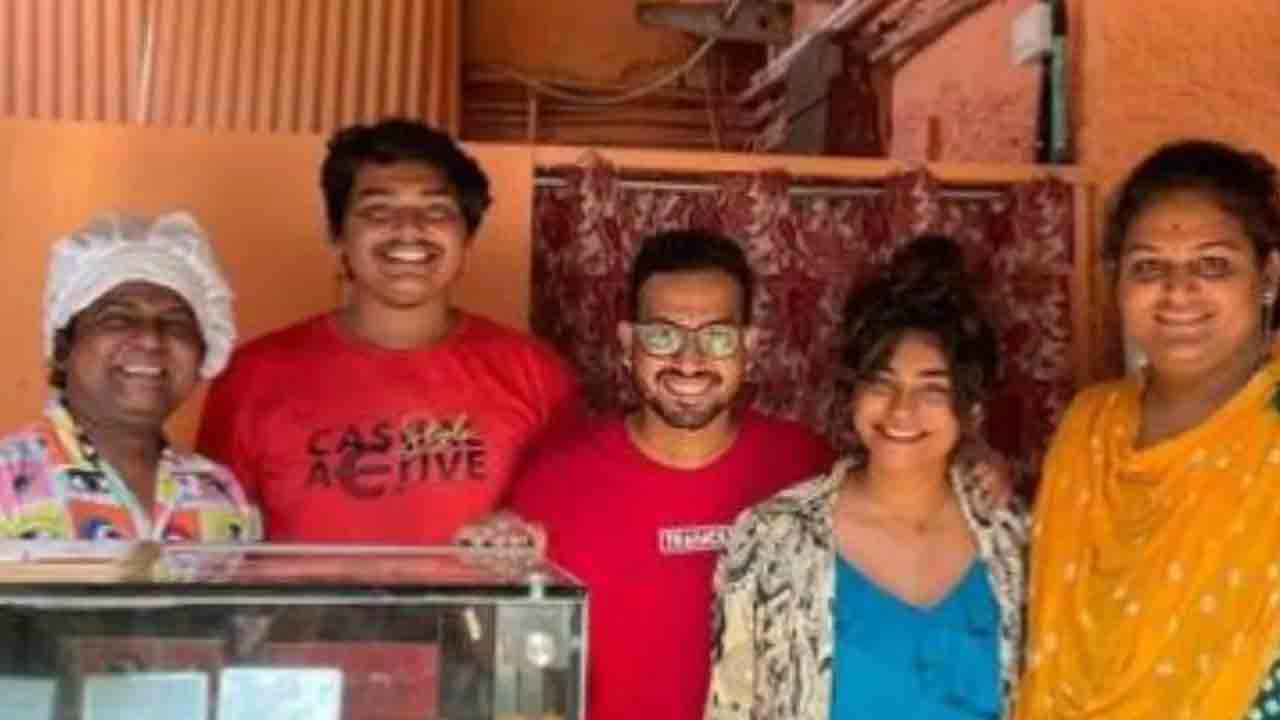 Mumbai Cafe | ఈ కేఫ్‌లోని ఉద్యోగులంతా ట్రాన్స్‌జెండ‌ర్సే.. ఎందుకు వాళ్లనే తీసుకున్నారో తెలుసా?