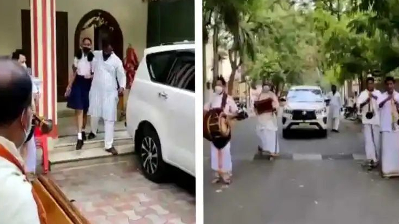 కొత్త‌కారులో బ్యాండ్ బాజాతో కూతురుని స్కూల్‌కు పంపించిన మాజీ ఎమ్మెల్యే!!