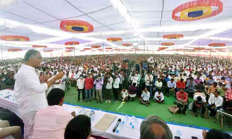 అభివృద్ధిలో నంబర్‌వన్‌