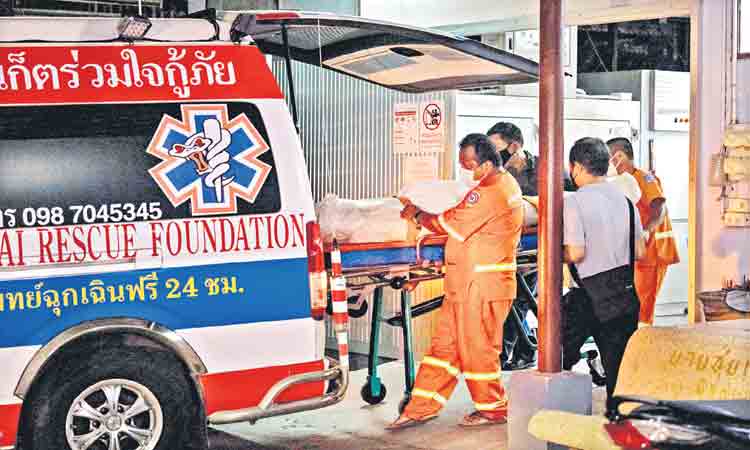 వార్న్‌ది సహజ మరణమే వైద్యుల నివేదికలో వెల్లడి