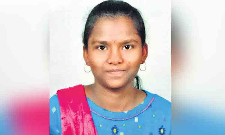 కూలీ బిడ్డకు ఎంబీబీఎస్‌ సీటు… సాయం కోసం ఎదురుచూస్తున్న చదువుల తల్లి