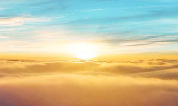 ల‌క్ష మంది ఉక్రెయిన్ శ‌ర‌ణార్థులకు ఉచిత విమాన టికెట్లు