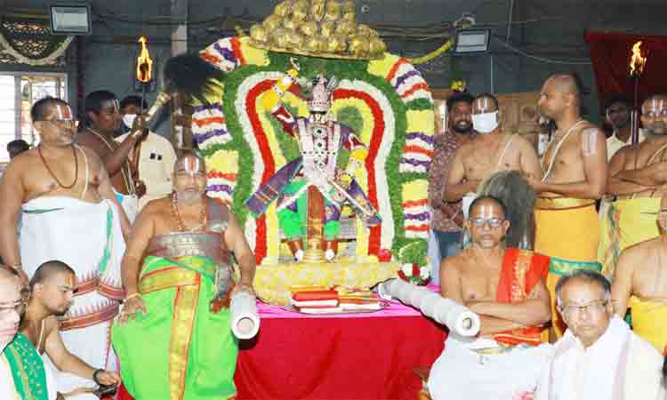 యాదాద్రి దివ్యక్షేత్రంలో  లక్ష్మీనరసింహుడి బ్రహ్మోత్సవాలు