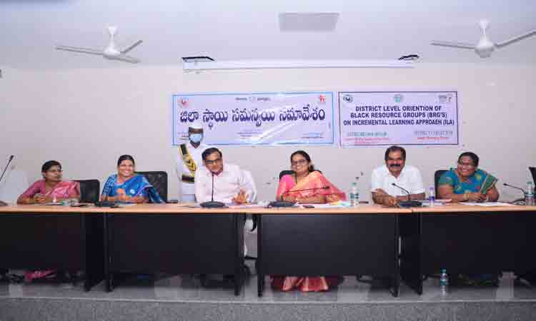 పోషణ లోపం లేని జిల్లాగా తీర్చిదిద్దాలి