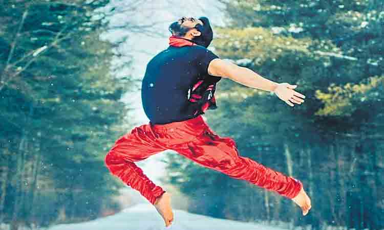 కెనడా డ్యాన్స్‌.. తెలంగాణ స్టెప్స్‌!