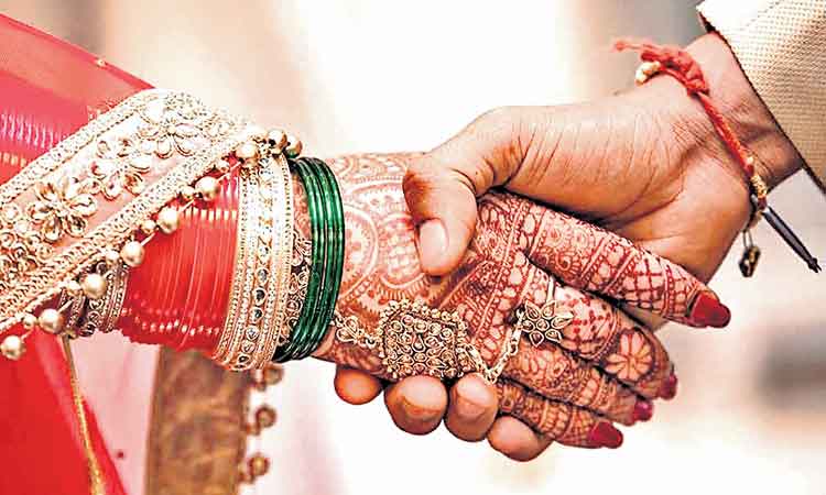 కులాంతర వివాహాలకు ఆర్థిక ప్రోత్సాహకం