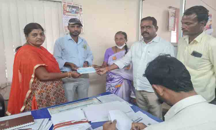 విద్యుత్‌ సమస్యలు పరిష్కరిస్తాం