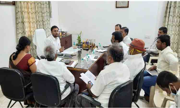 ఓటరు జాబితాపై అభ్యంతరాలు తెలియజేయాలి