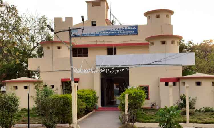 సొంత జిల్లాకు గుండాల పీఎస్‌