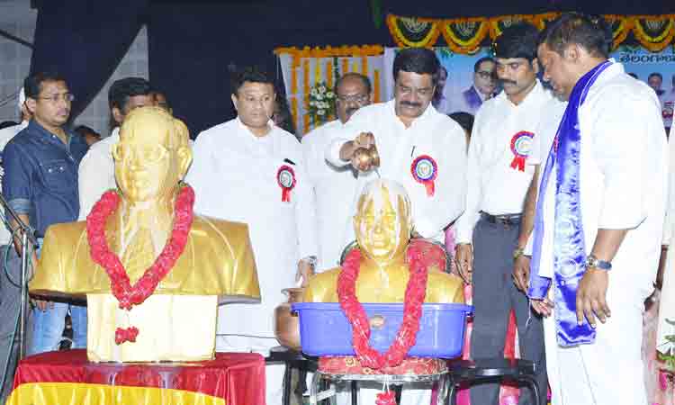 దళితబంధుతో సంపద సృష్టి