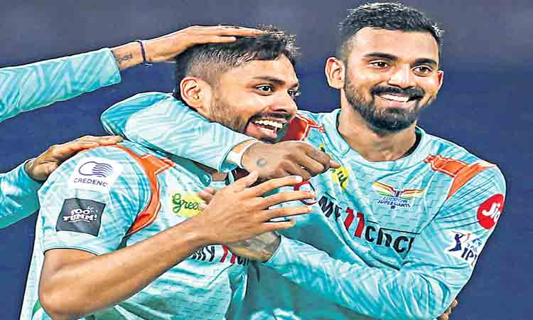 రెండోదీ పాయే!