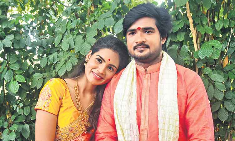 పల్లెటూరి ప్రేమకథగా