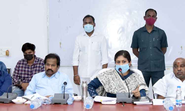 మహనీయుల జయంతి ఘనంగా నిర్వహించాలి