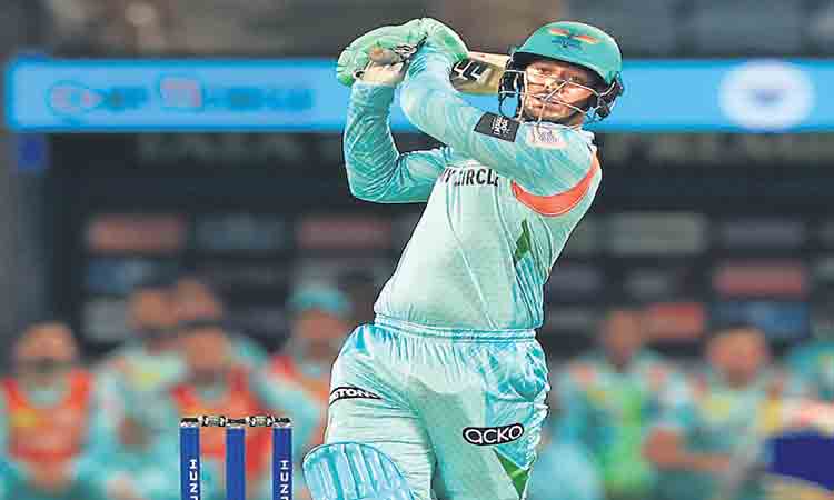 లక్నో సిక్సర్