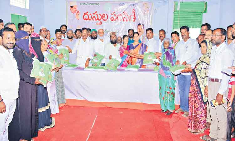 ప్రజల సంక్షేమమే ప్రభుత్వ లక్ష్యం