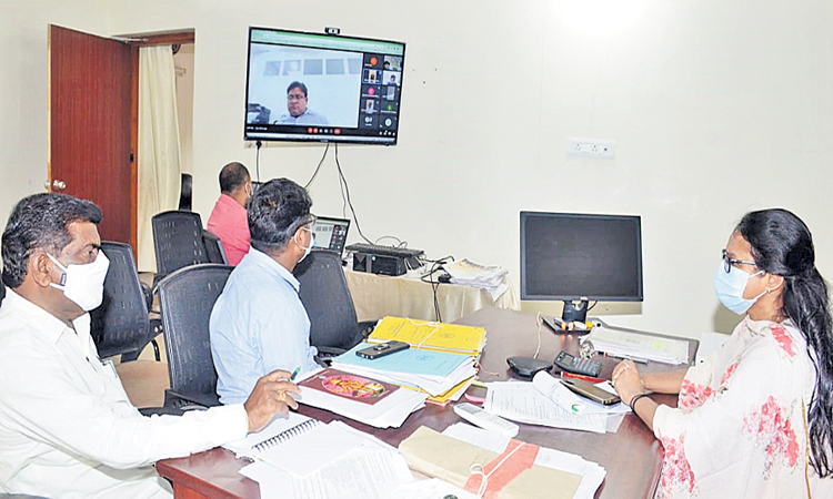 దళిత బంధుతో