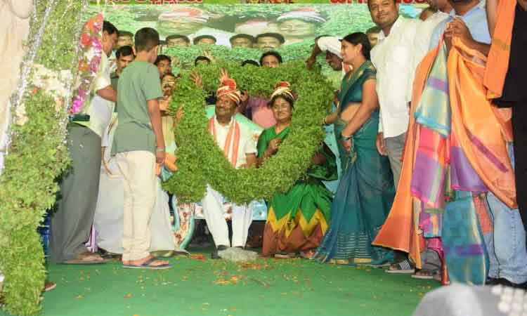 అంబరాన్నంటిన పురస్కార సంబురాలు