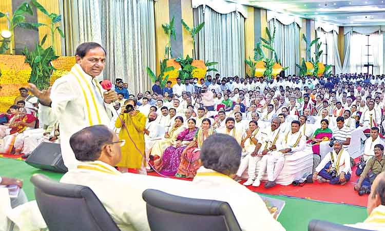 తెలుగు సంవత్సరాదిన శుభ సత్కారం