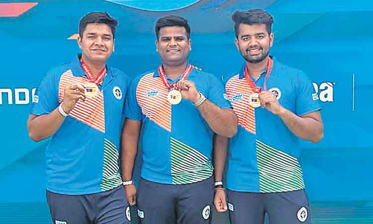 భారత్‌ స్వర్ణ గురి