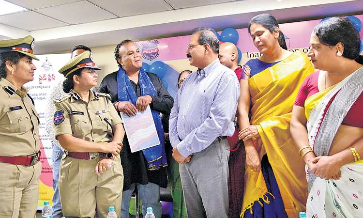 ట్రాన్స్‌జెండర్ల కోసం ‘ప్రైడ్‌ప్లేస్‌’