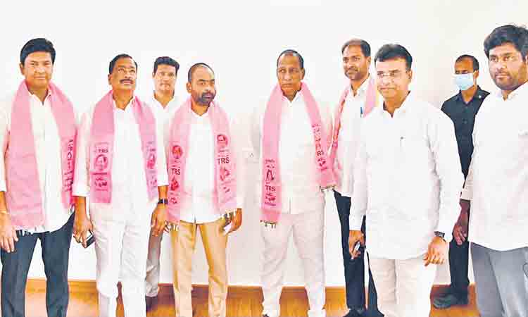 ఇంటి పండుగలా ఆవిర్భావ సభ