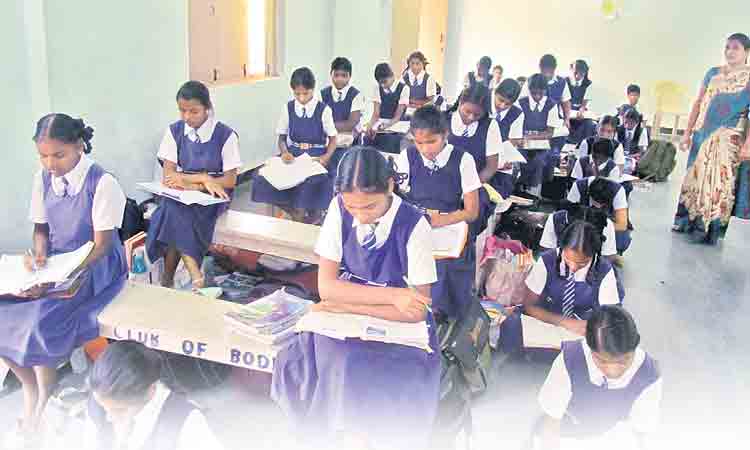 ప్రతిభకు మార్కులు