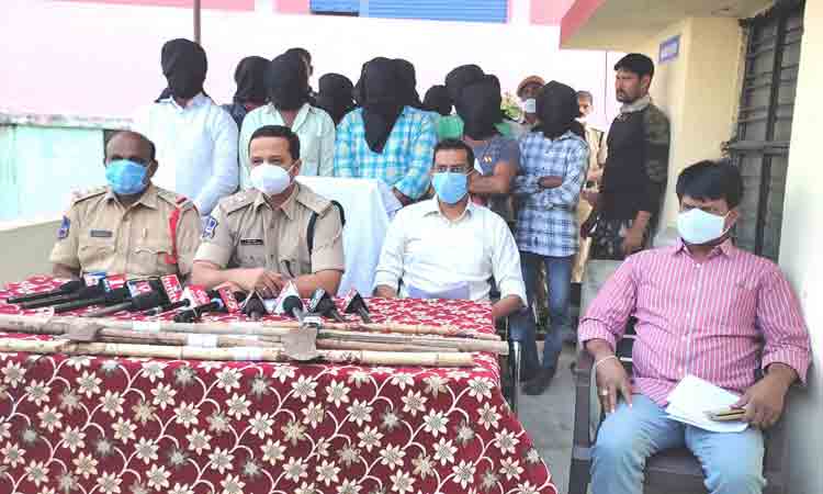 ఫాస్ట్‌ట్రాక్‌ కోర్టుకు గుండాల హత్య కేసు