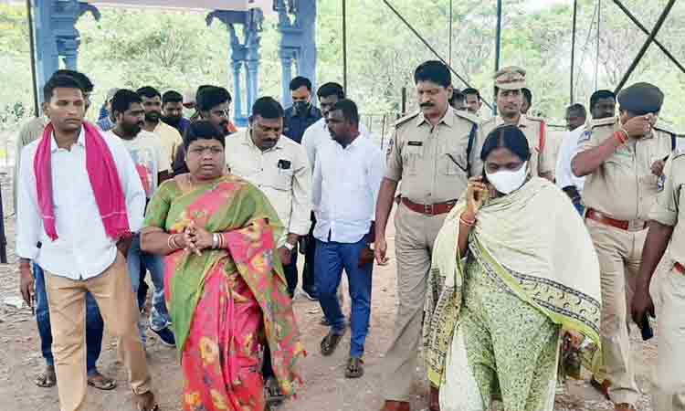 బ్రహ్మోత్సవాల ఏర్పాట్ల పరిశీలన