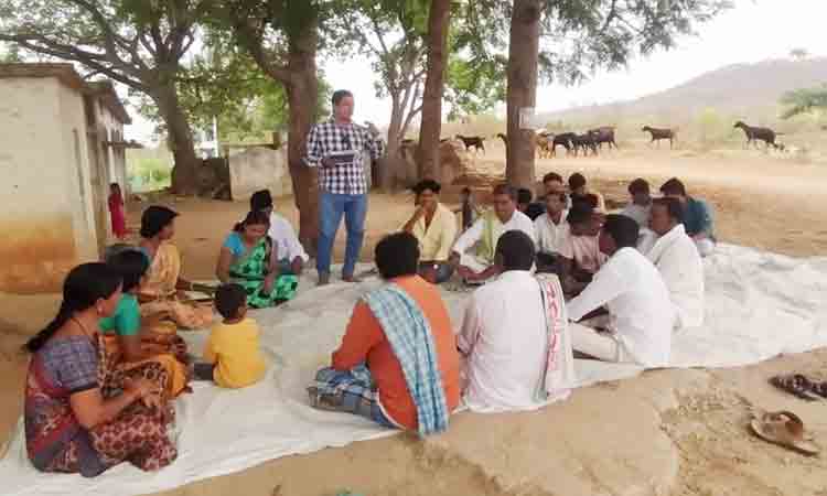 పల్లెల అభివృద్ధికి తీర్మానాలు