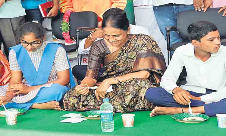 ప్రభుత్వ పాఠశాలలకు కొత్త రూపు