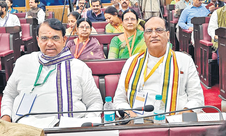 సత్తాచాటుతున్న తెలంగాణ యువత