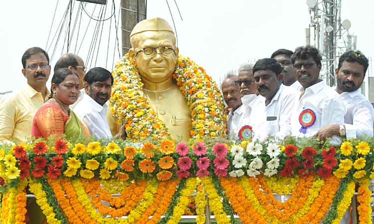 గొప్ప సంఘ సంస్కర్త బాబు జగ్జీవన్‌ రామ్‌