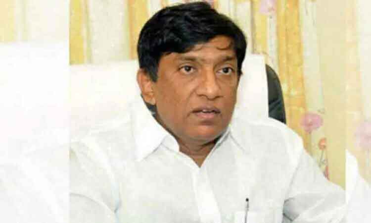 ఎన్నికల రాష్ర్టాలకే ప్రాజెక్టులా?