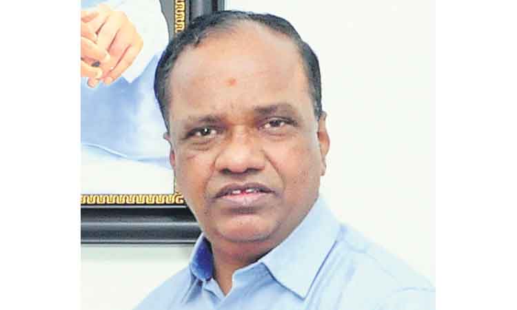 దామోదర్‌ పదవిని మరో రెండేళ్ల పాటు పొడిగిస్తూ రాష్ట్ర ప్రభుత్వం