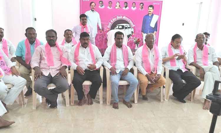 అభివృద్ధి ప్రదాతపై అభాండాలు తగవు