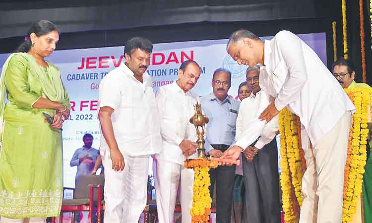 అవయవదాతలు చిరంజీవులు