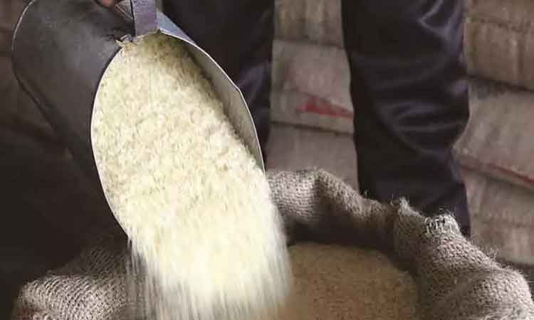 సెలవుల్లో అంగన్‌వాడీ రేషన్‌ ఇంటివద్దకే