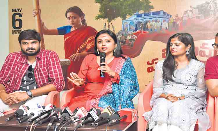 ‘జయమ్మ’ సందడి