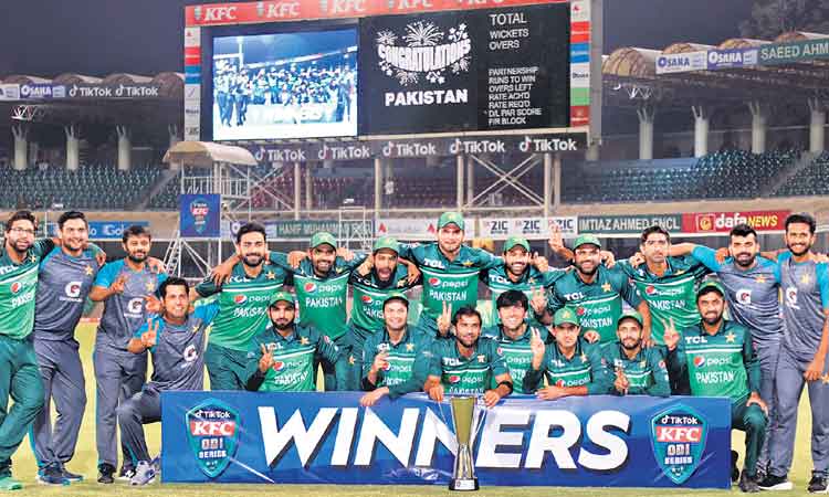 పాక్‌దే వన్డే సిరీస్‌