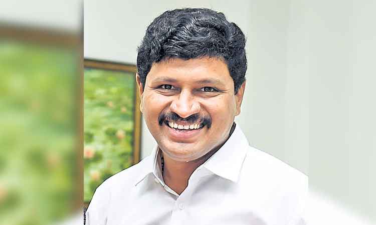 టీ న్యూస్‌కు ఇది అద్భుత పుష్కరం: ఎంపీ సంతోష్‌కుమార్‌