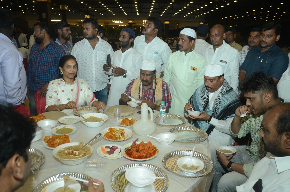 Iftar dinners | మత సామరస్యాన్ని పెంచేందుకే ఇఫ్తార్‌ విందులు : ఎమ్మెల్యే దానం నాగేందర్‌