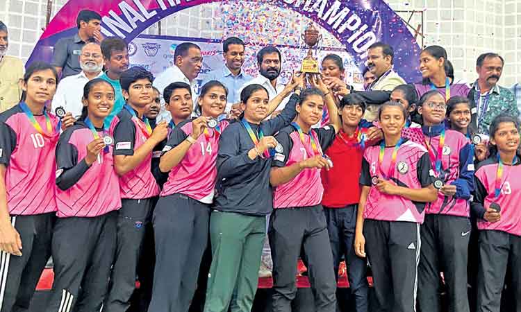 హ్యాండ్‌బాల్‌ చాంప్‌ హిమాచల్‌