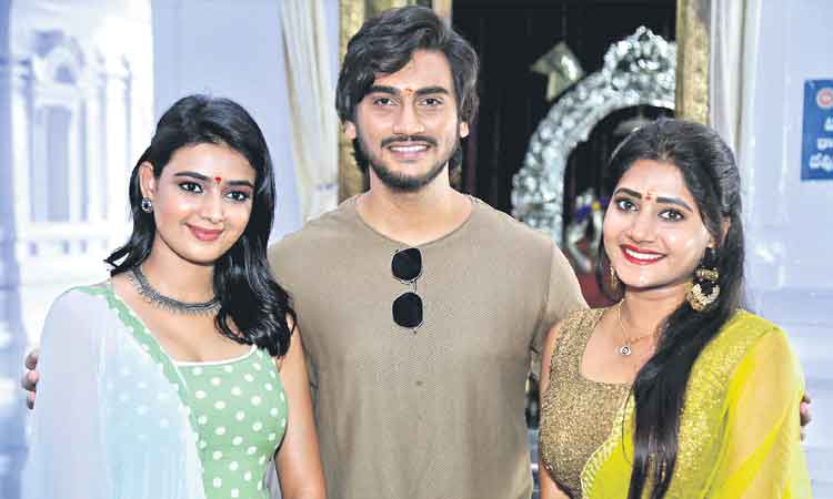 ఆట మొదలు..!