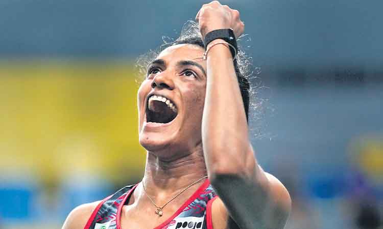 సైనా, సింధు కష్టంగా..